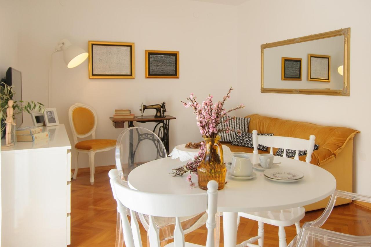 Julie City Centre Porec Apartment Exterior photo