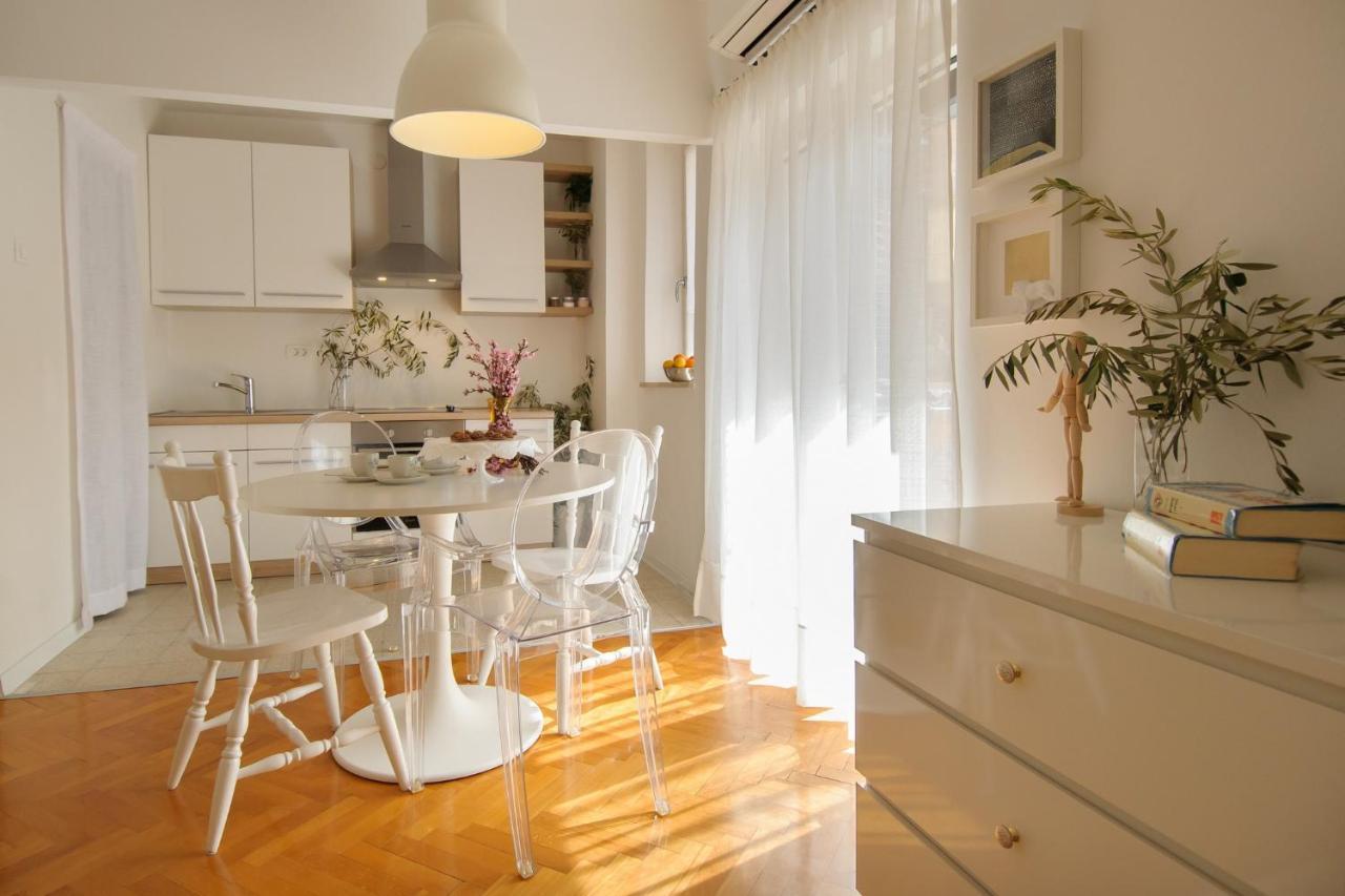 Julie City Centre Porec Apartment Exterior photo